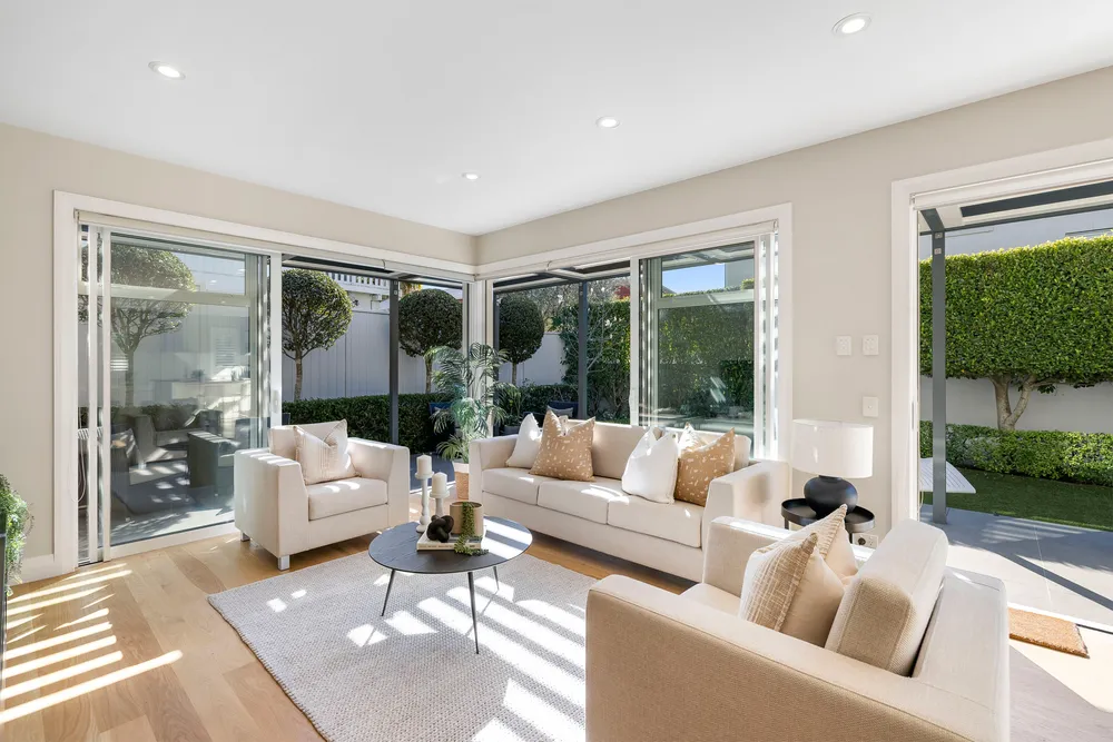 Photos of 34 Benbow Street