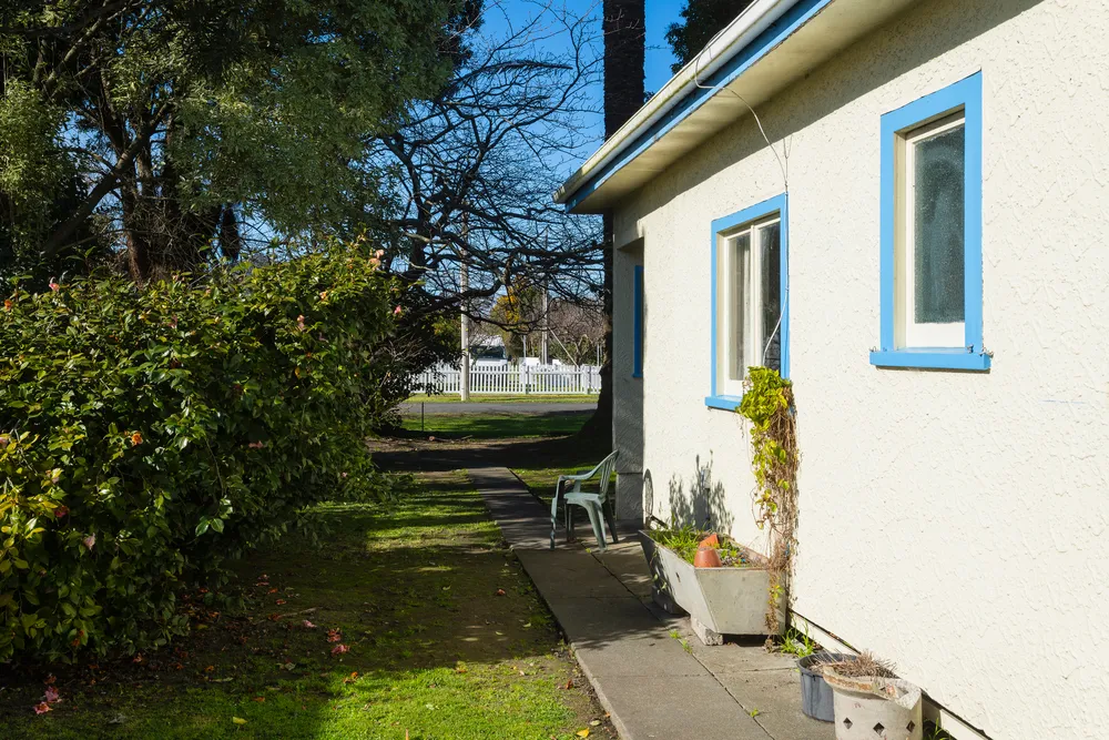 Photos of 2 Elm Street