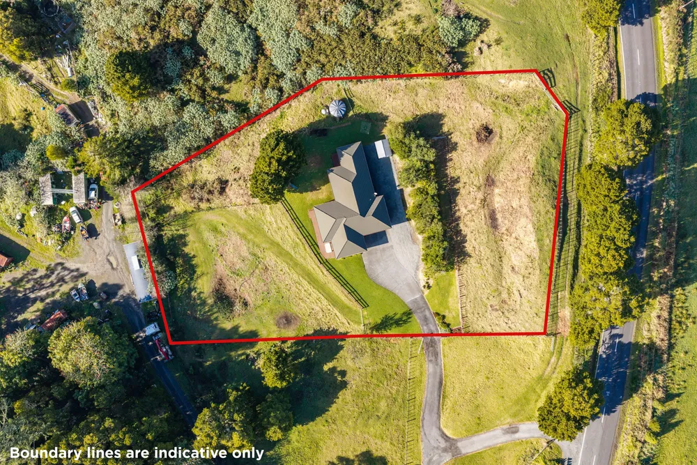 Photos of 415 Cemetery Road