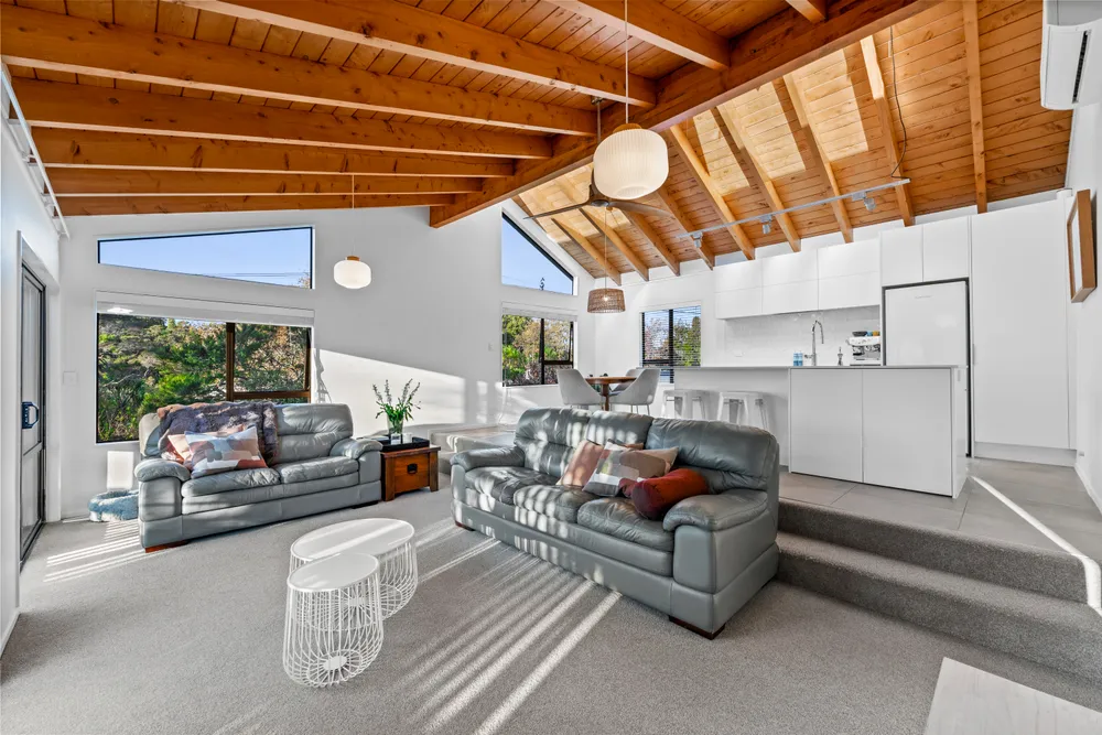 Photos of 9 Duncan Rise
