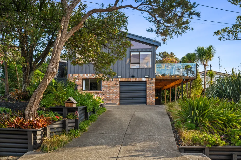 Photos of 9 Duncan Rise