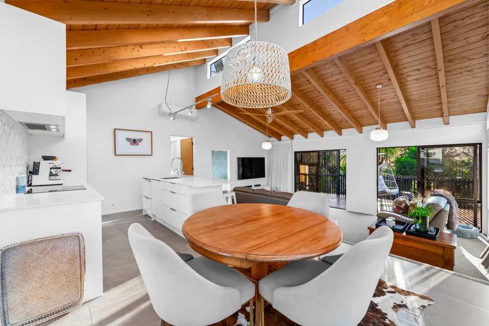 Photos of 9 Duncan Rise