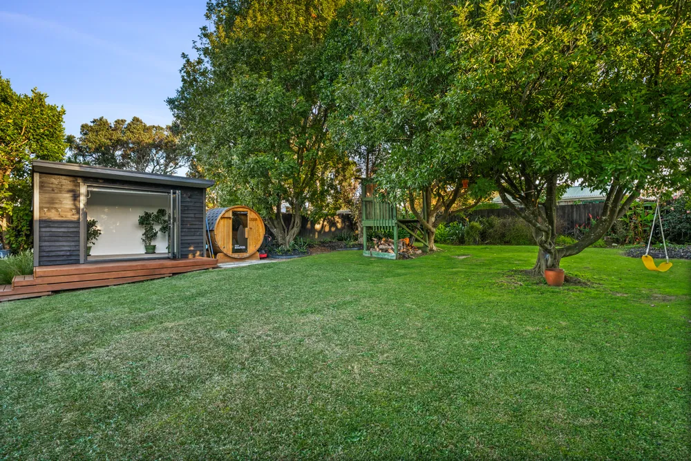 Photos of 9 Duncan Rise