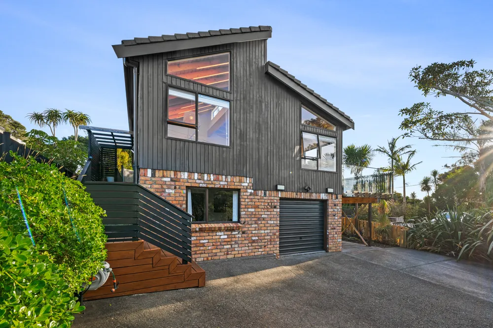 Photos of 9 Duncan Rise