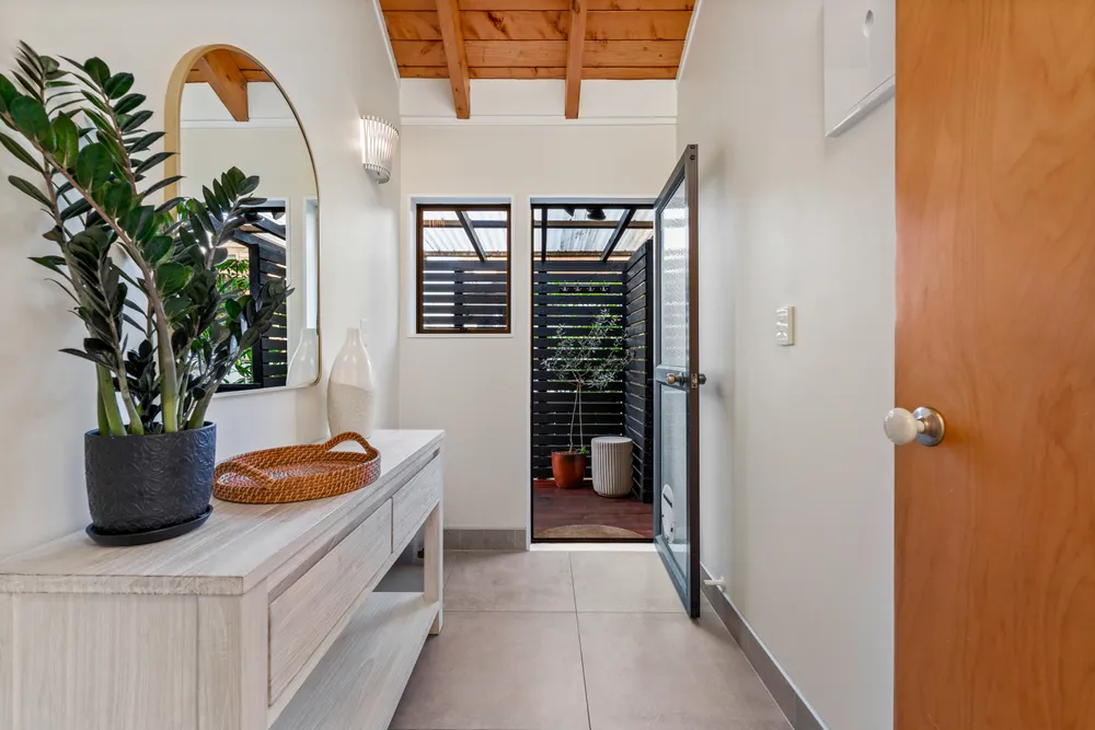Photos of 9 Duncan Rise