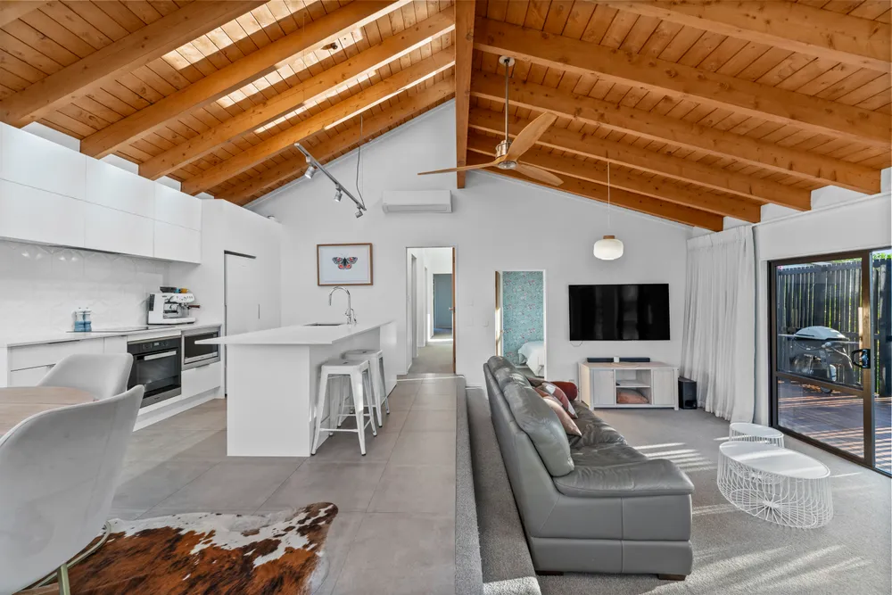 Photos of 9 Duncan Rise