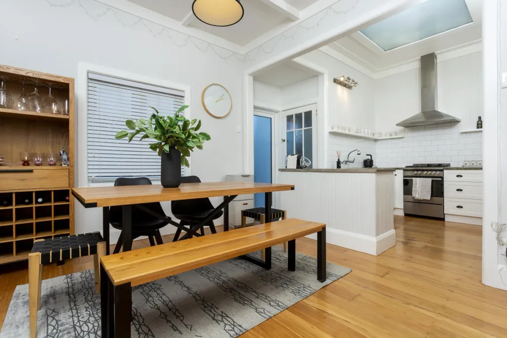 Photos of 313 Royal Road