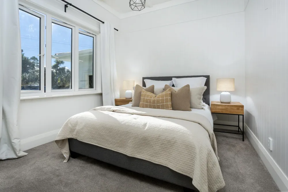 Photos of 313 Royal Road