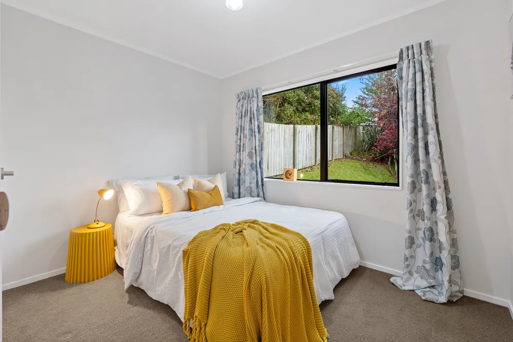 Photos of 1/40 Lilburn Crescent
