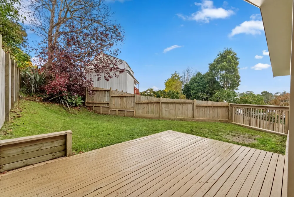 Photos of 1/40 Lilburn Crescent