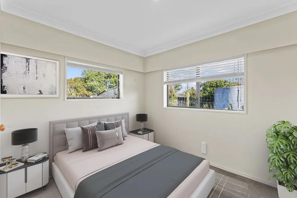 Photos of 80 Oira Road