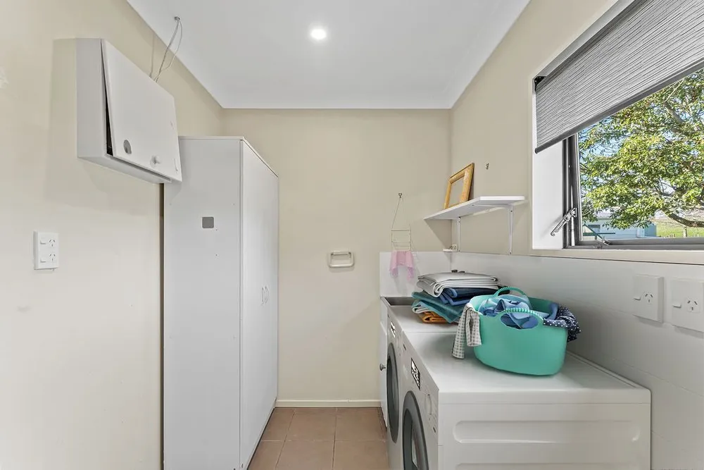 Photos of 80 Oira Road
