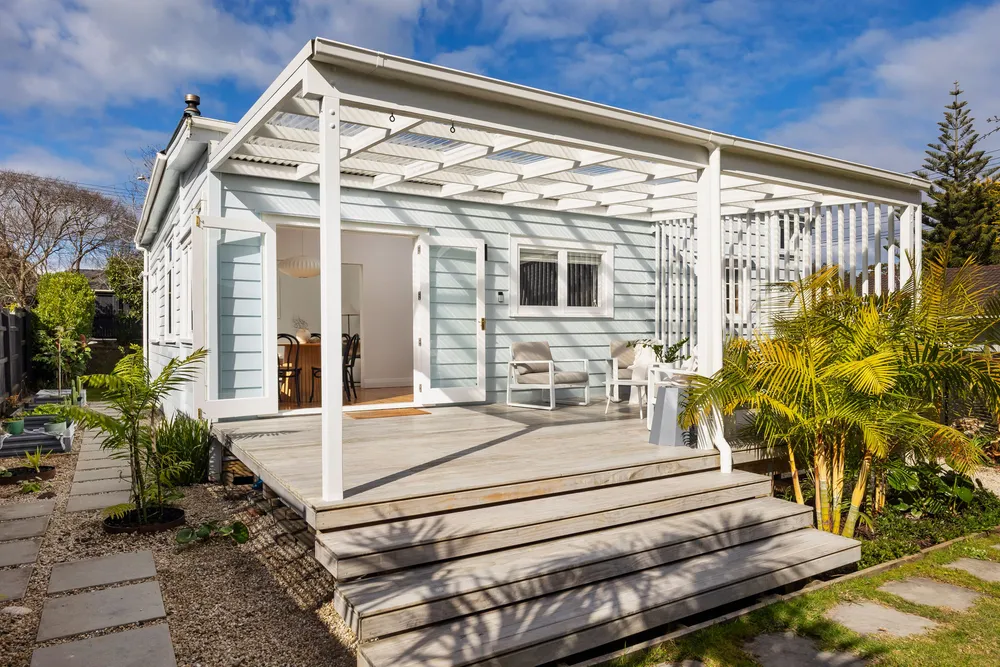 Photos of 319 Blockhouse Bay Road