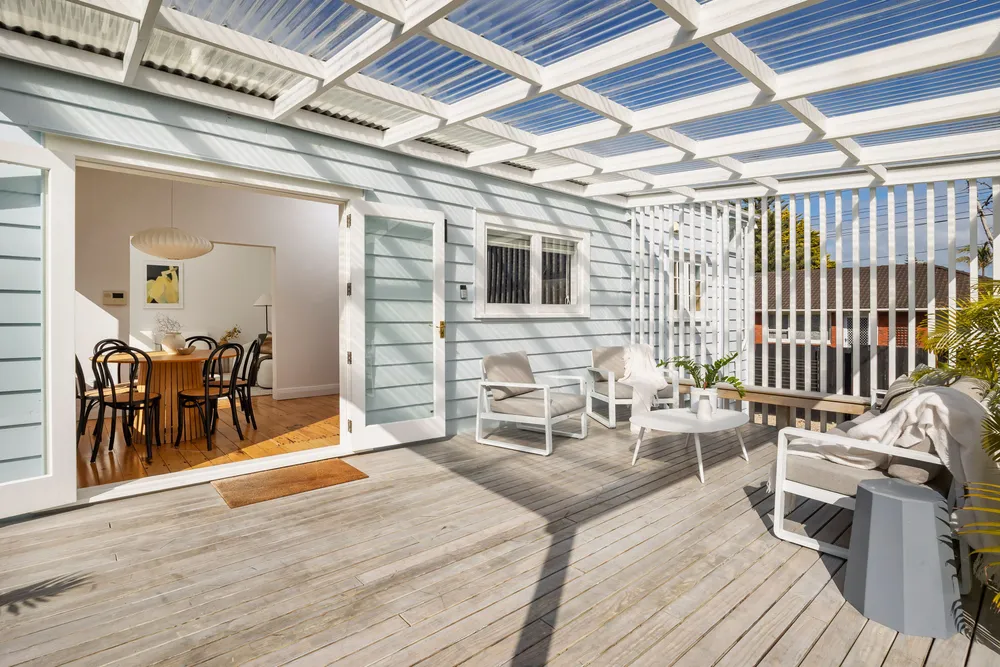 Photos of 319 Blockhouse Bay Road