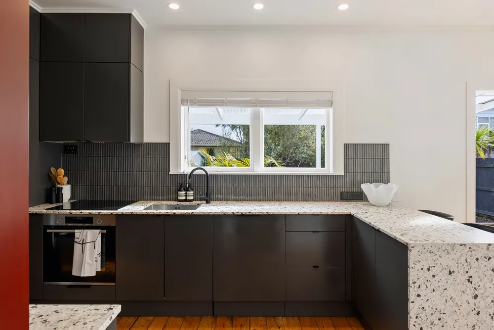 Photos of 319 Blockhouse Bay Road