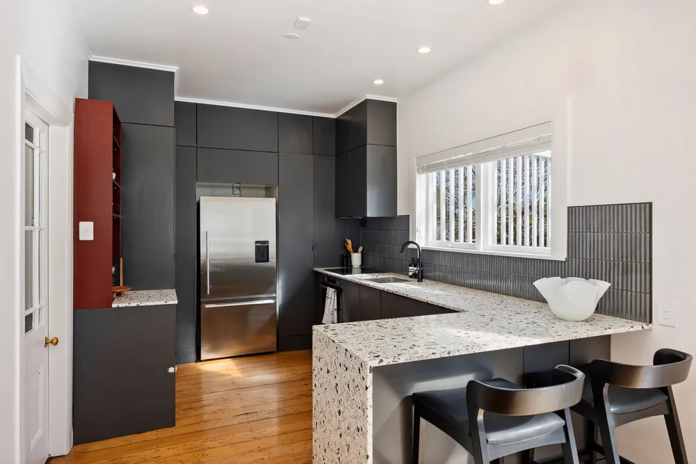 Photos of 319 Blockhouse Bay Road