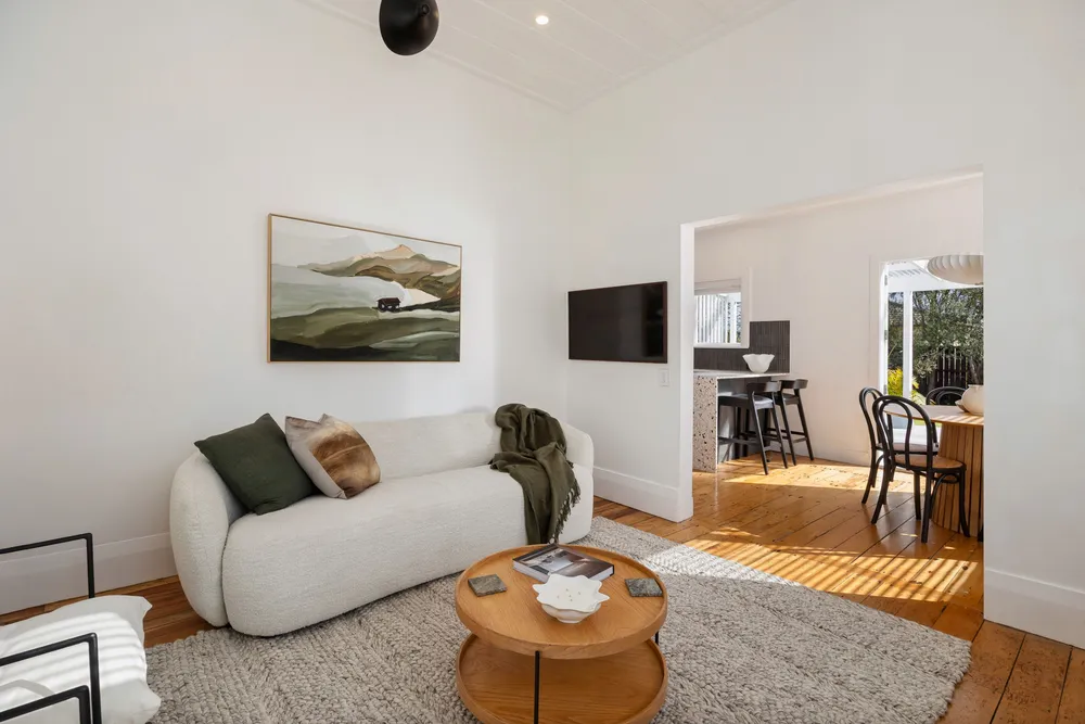 Photos of 319 Blockhouse Bay Road