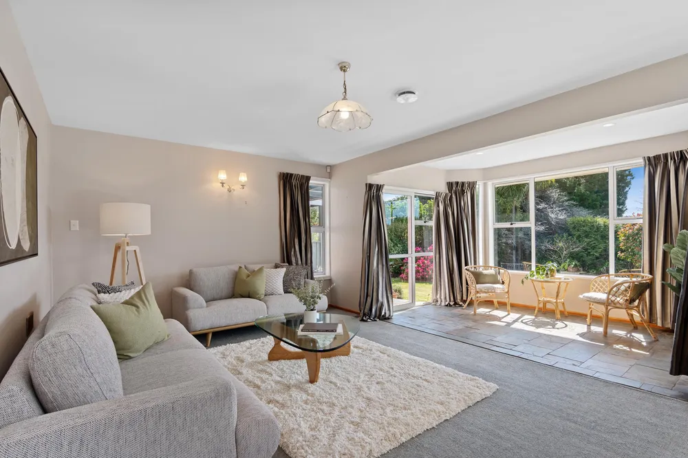 Photos of 225 Blakes Road