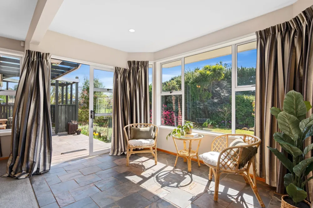 Photos of 225 Blakes Road