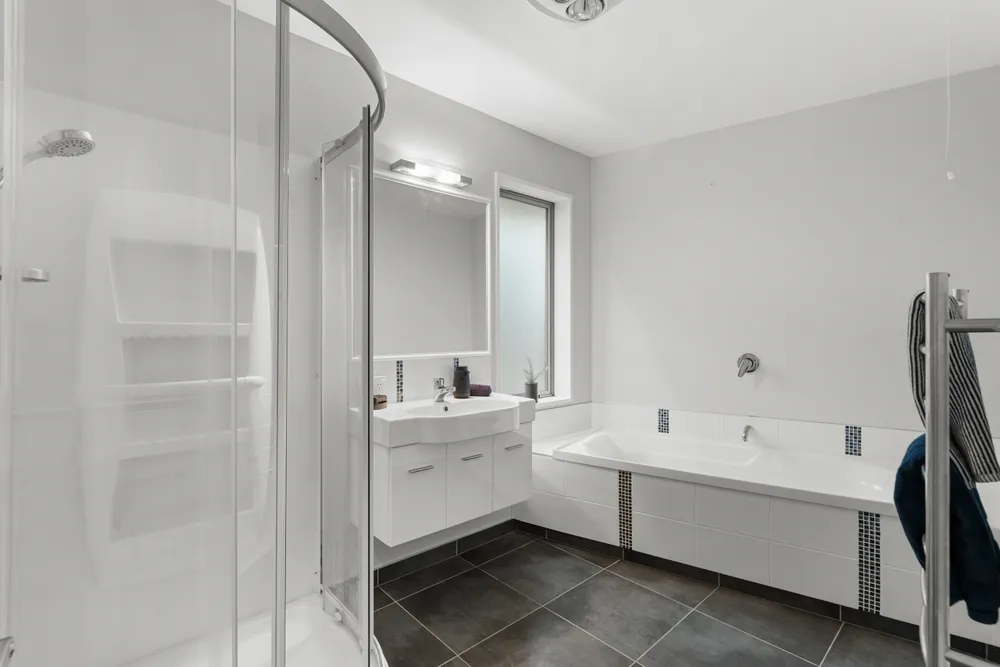 Photos of 27 Clematis Place