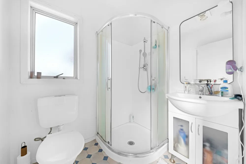 Photos of 82 Wolverton Street