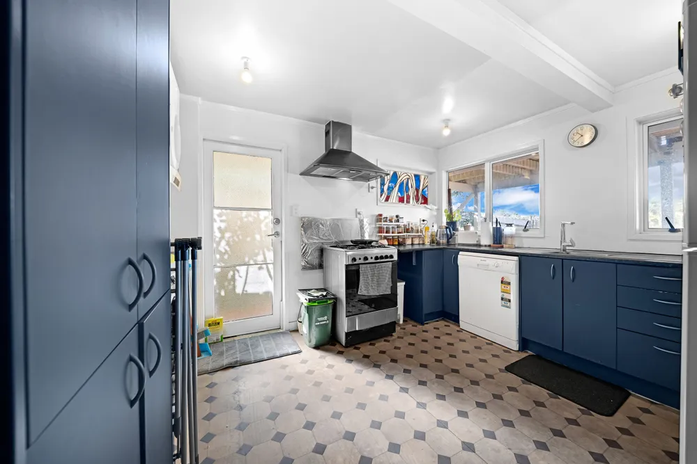 Photos of 82 Wolverton Street