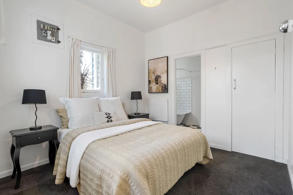 Photos of 1 Percy Street