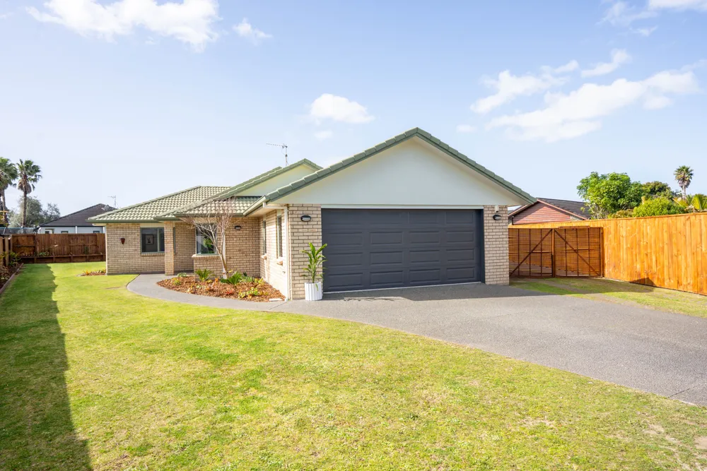 Photos of 15 Rota Close