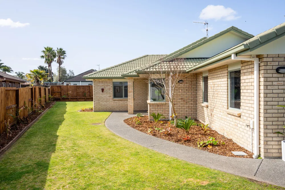 Photos of 15 Rota Close
