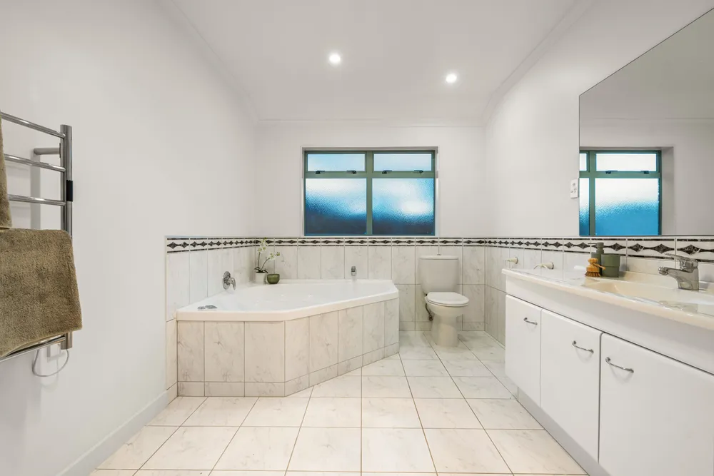 Photos of 15 Rota Close