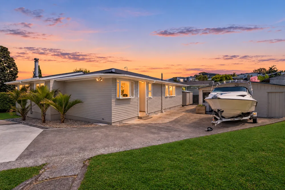 Photos of 61 Patons Road