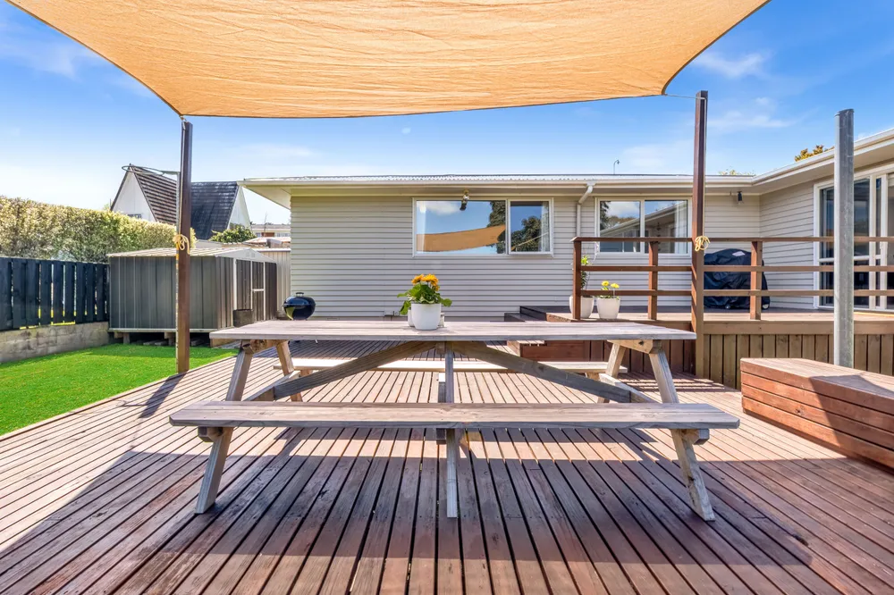 Photos of 61 Patons Road