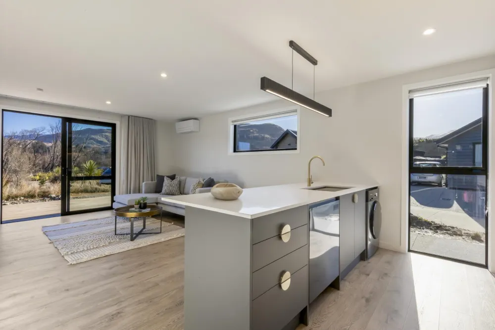 Photos of 19 Walton Way