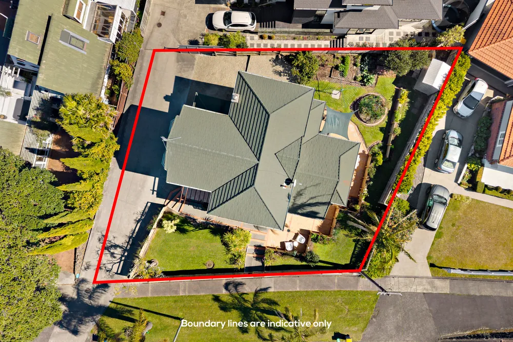 Photos of 492 Beach Road
