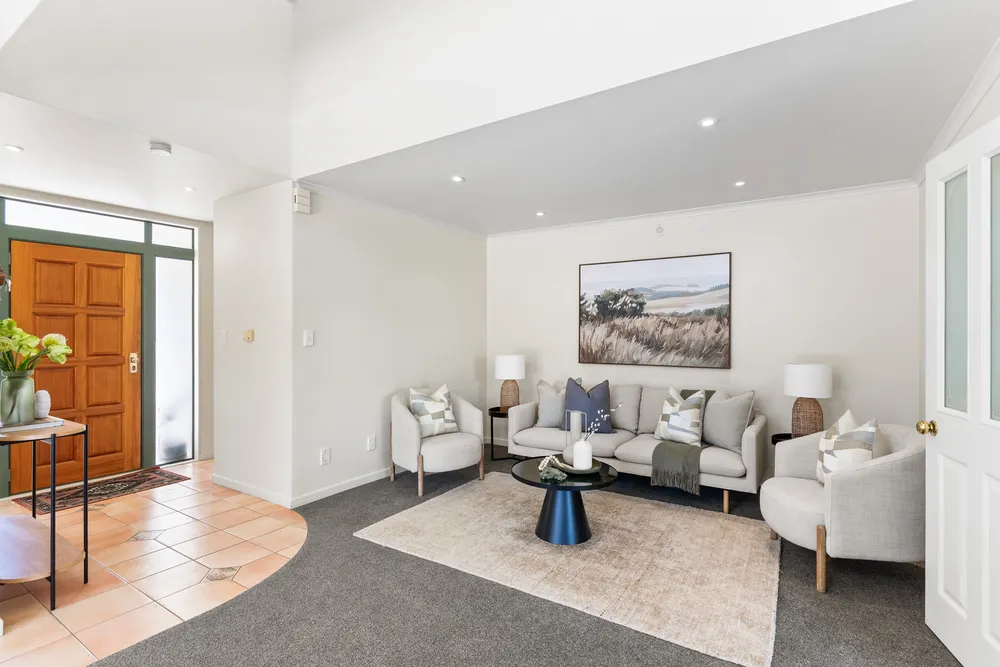 Photos of 492 Beach Road