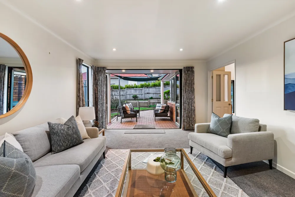 Photos of 492 Beach Road
