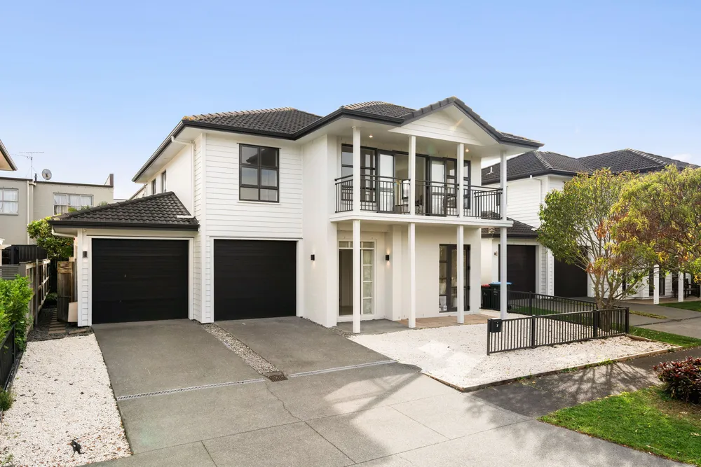Photos of 7 Wynne Gray Avenue