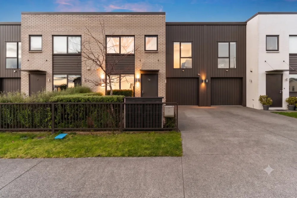 Photos of 14 Orford Lane