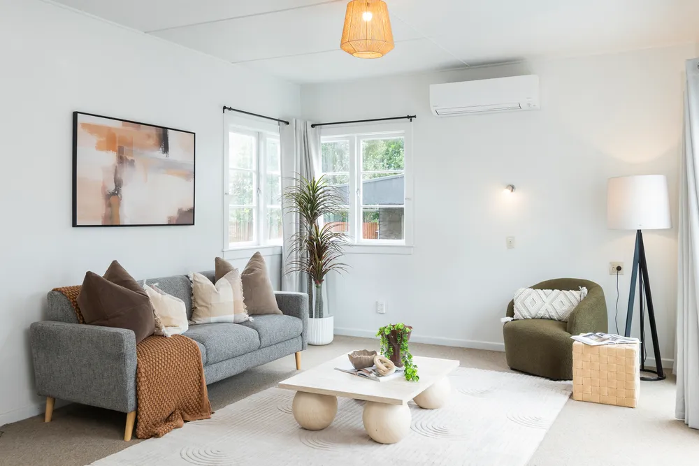 Photos of 2 Worsley Street