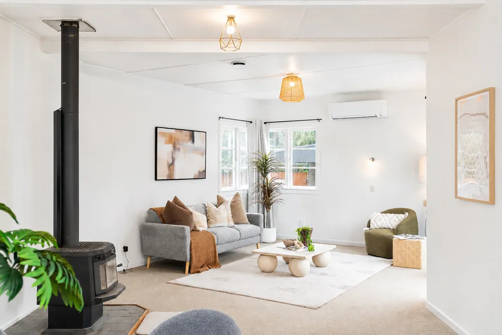 Photos of 2 Worsley Street