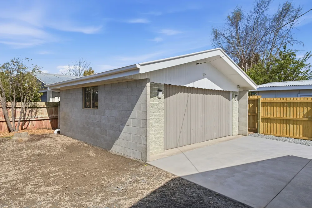 Photos of 28 Erica Street