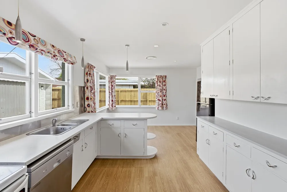 Photos of 28 Erica Street
