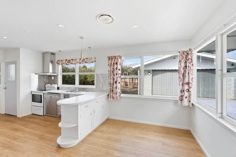 Photos of 28 Erica Street