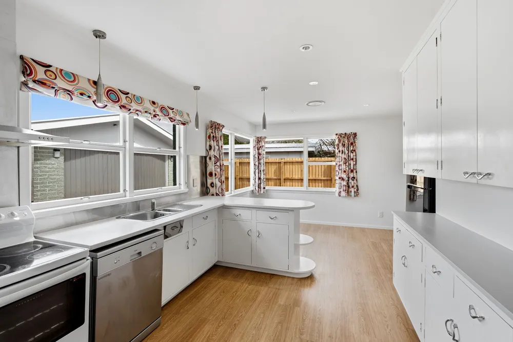 Photos of 28 Erica Street