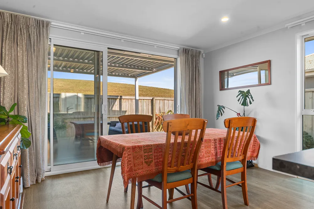 Photos of 5 Tippet Crescent