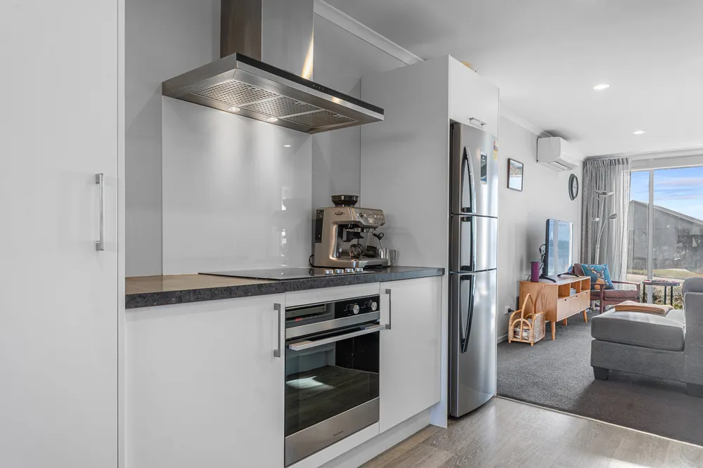 Photos of 5 Tippet Crescent