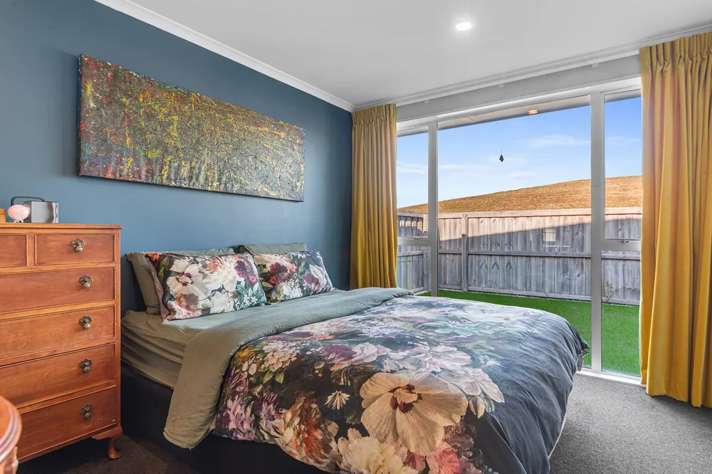 Photos of 5 Tippet Crescent