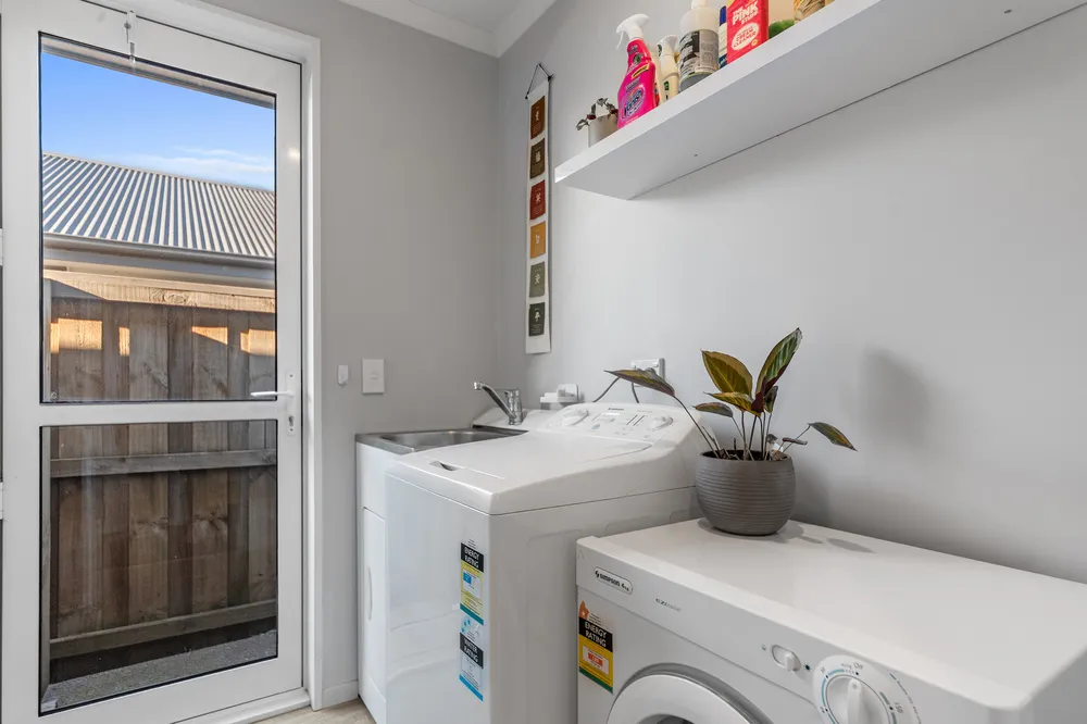 Photos of 5 Tippet Crescent