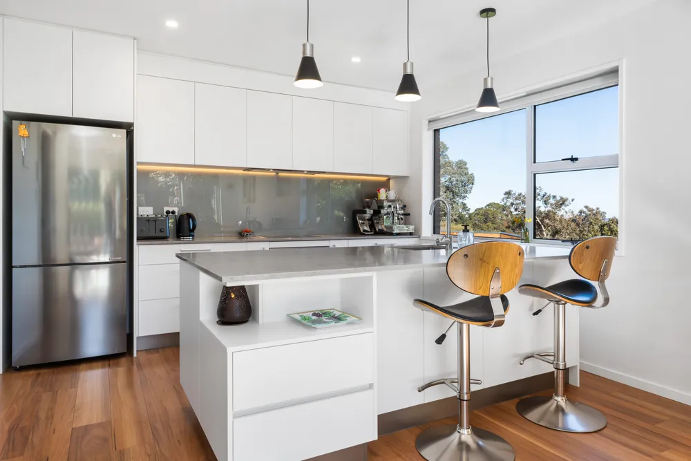 Photos of 261 Kennedys Bush Road