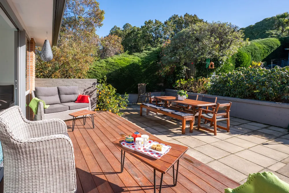 Photos of 261 Kennedys Bush Road